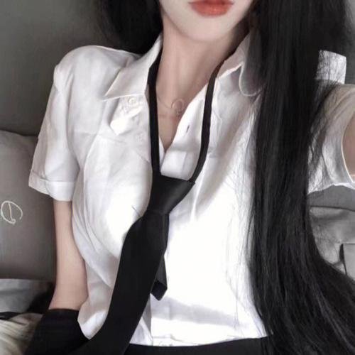 上帝是更大的猫王